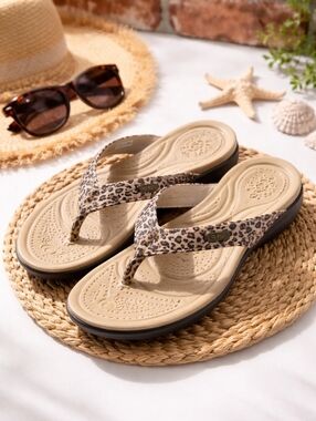 Leopard Print Crocs Flip Flop Sandals Size 10 Dual Comfort Lightweight Slides
